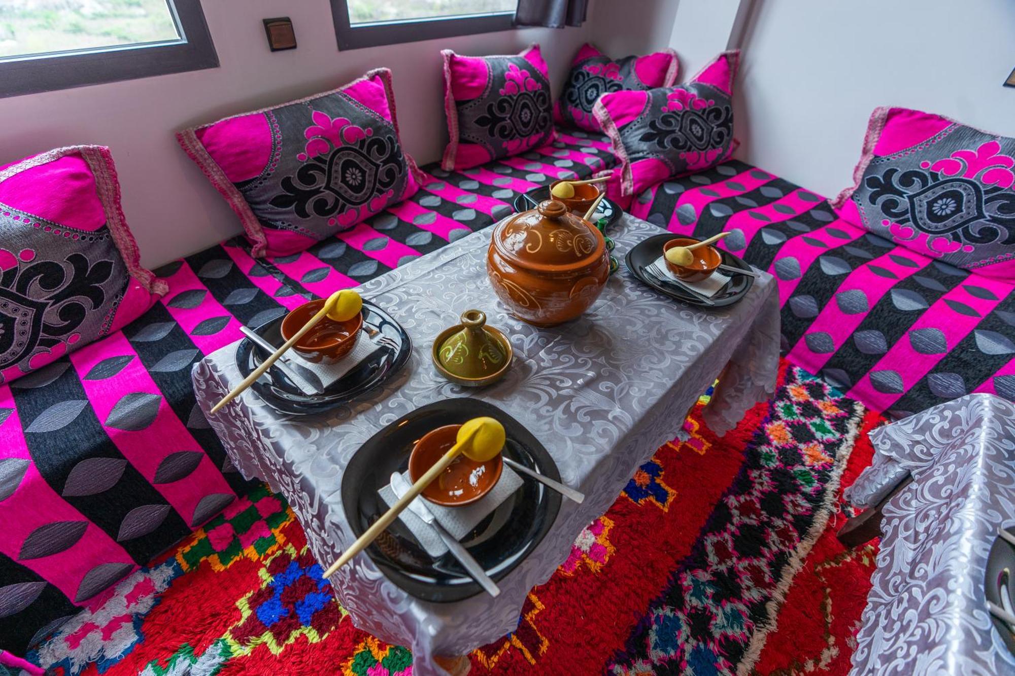 Le Reflet D'Imlil Bed & Breakfast ภายนอก รูปภาพ
