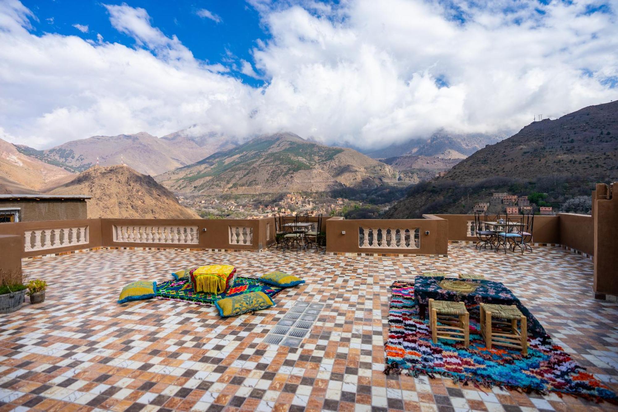 Le Reflet D'Imlil Bed & Breakfast ภายนอก รูปภาพ